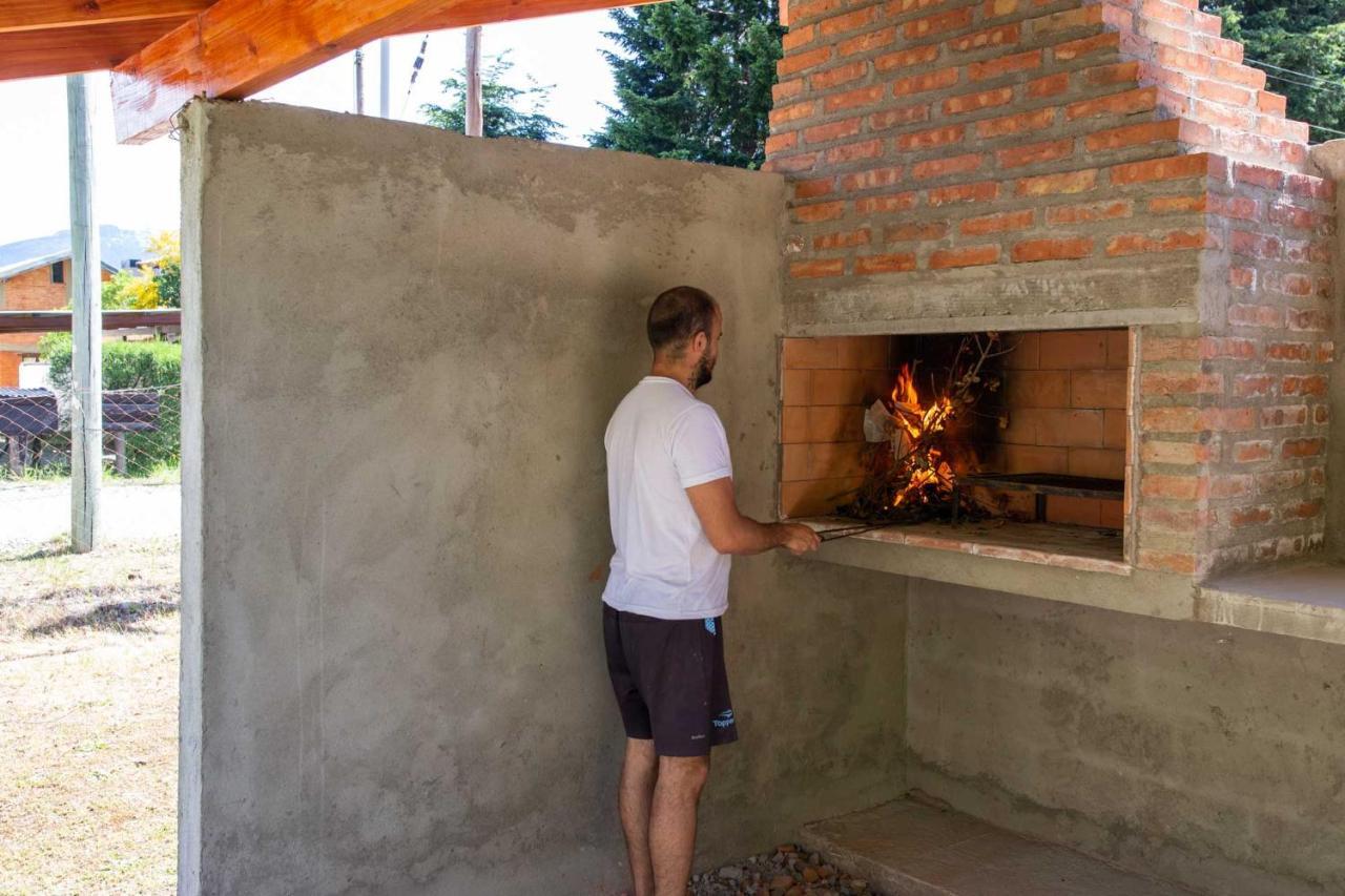 Huellas Hostel Lago Puelo Kültér fotó